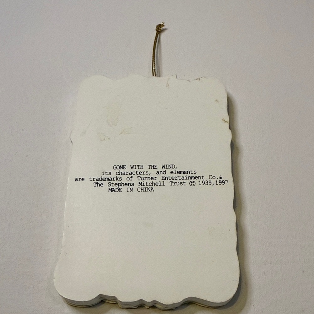 Gone with the Wind Decorative Ornament - Picture 2 of 4